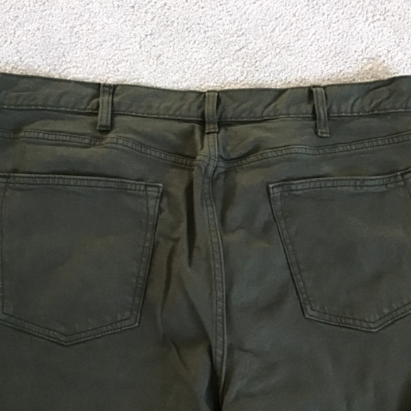 Old Navy slim built in flex 5 pocket - Picture 4 of 5